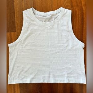 Lululemon cropped tank top